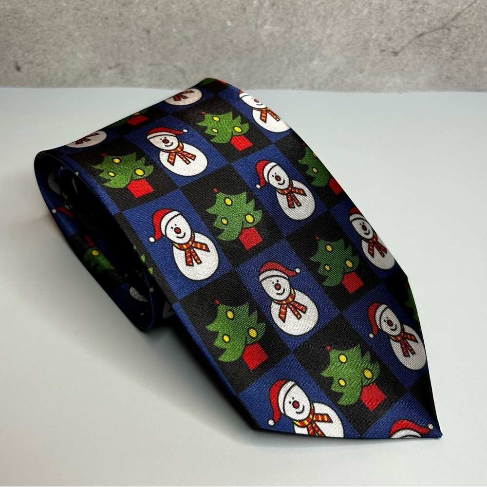 Festive Snowman and Tree Patterned 52” Tie